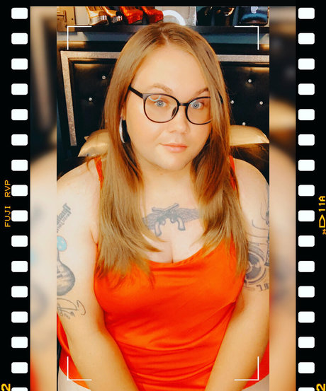 curvy star onlyfans beautiful xxx photo