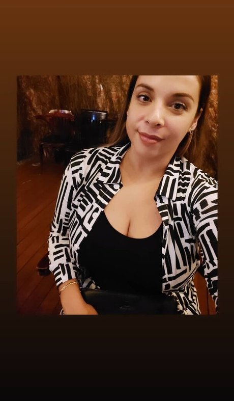 german mature onlyfans erotic images