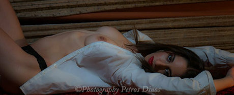 Irene Dracula hot model gallery