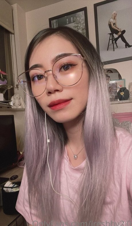 iresbby2 0 sex star pic