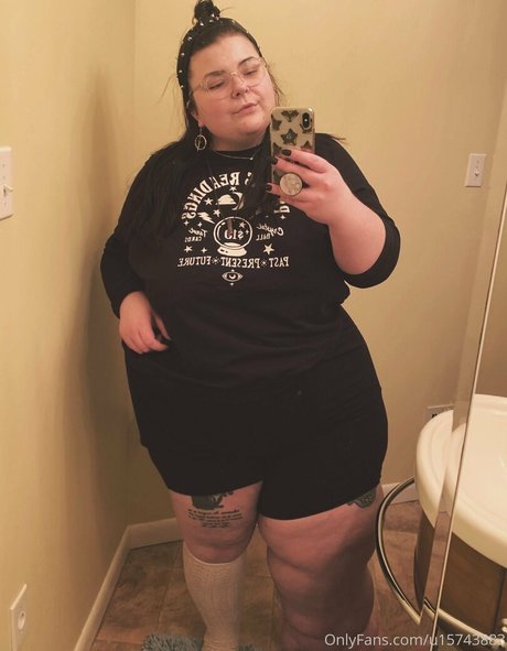 mexican milf onlyfans beautiful naked pics