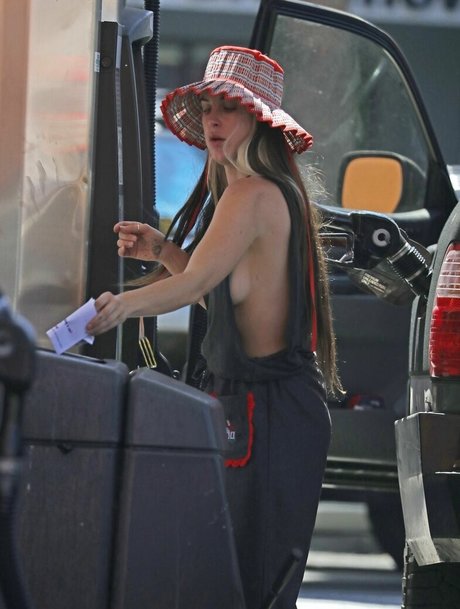 milf deepthroat onlyfans free archive