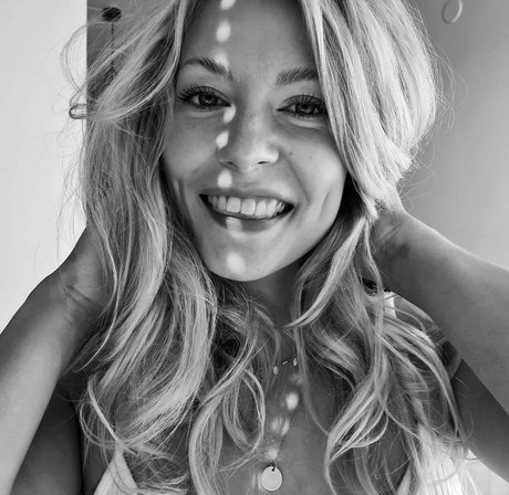 Laura Nieminen nudes actress gallery