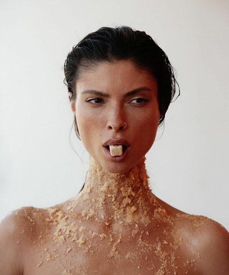 Vladislava Klodchik nude pornstar picture