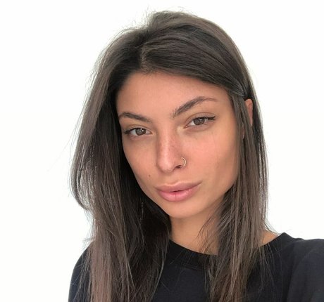 Vladislava Klodchik naked actress pictures