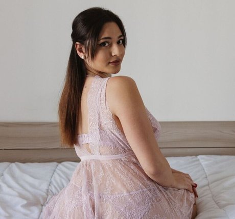 Lexi Borg art model galleries