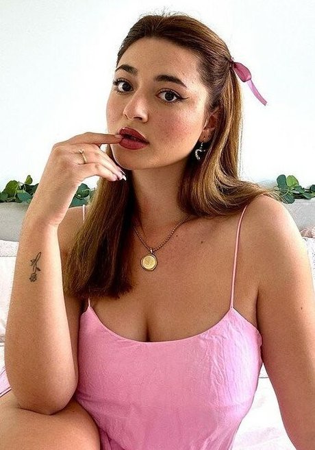 Lexi Borg nude actress archive