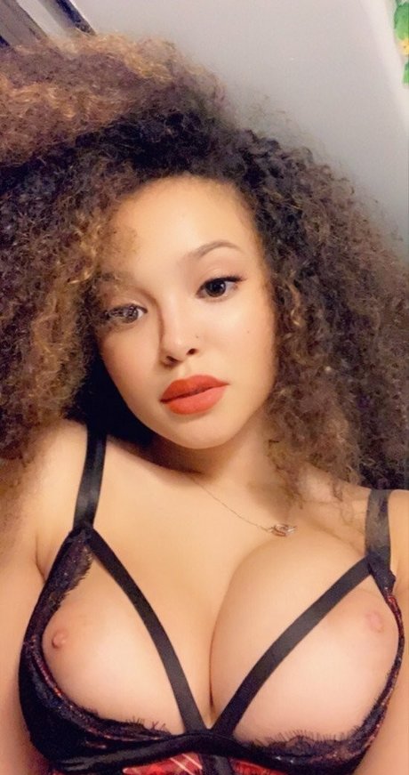 summer free onlyfans hot naked pics