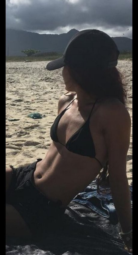Samanta Alves naked actress pics