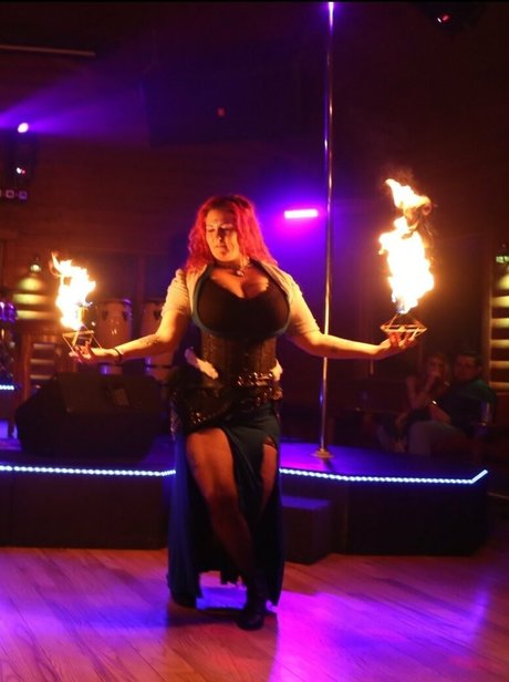 harmonydivine pretty model galleries