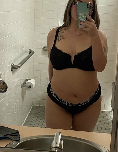 cherrixluna pornstar naked pic