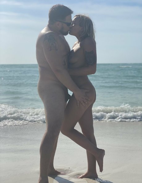 wickedolivia star porn images