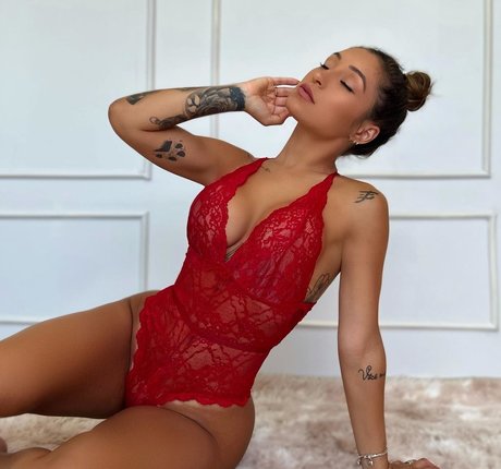 hottest nude onlyfans adult images