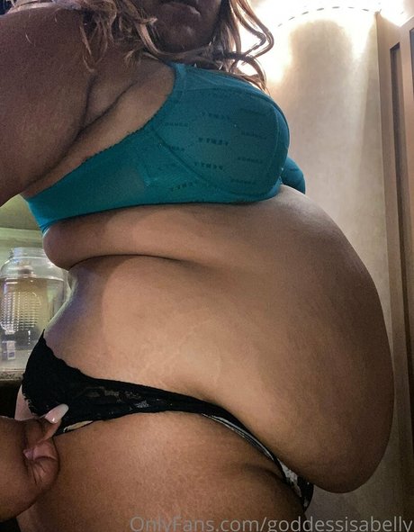 goddessisabelly model porn archive