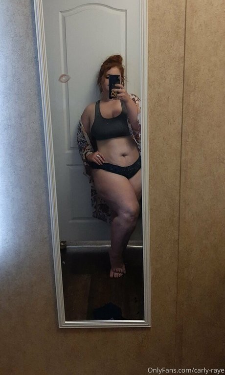 carly raye profile pic