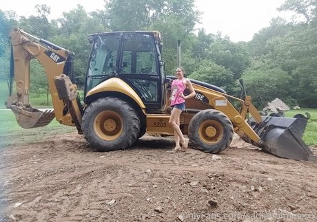 asian college onlyfans hot pics