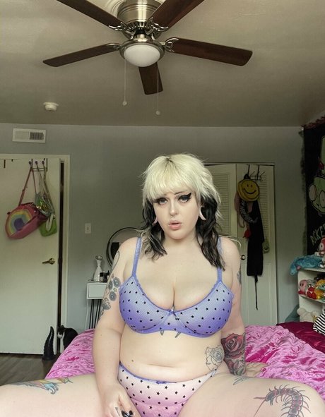 blonde midget onlyfans free nude pictures