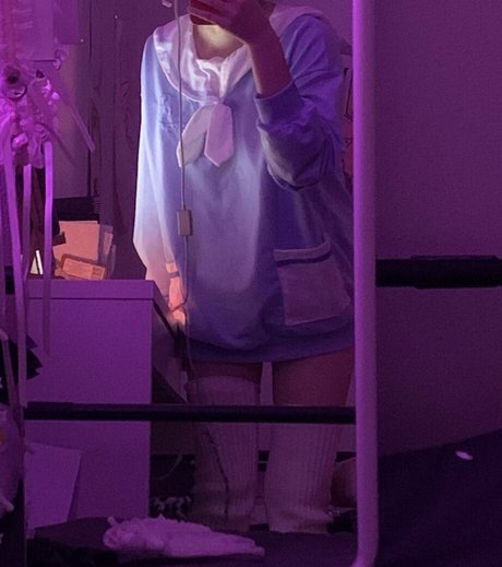 katsupremacy nude model photo