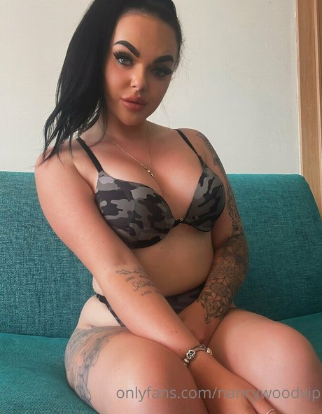 mother daughter onlyfans hot sexy pic