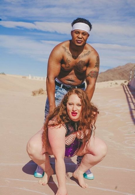 myliemoore nice actress images