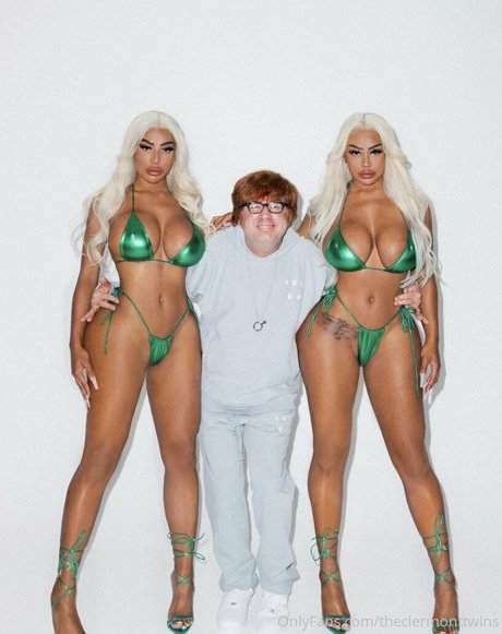 naked yoga onlyfans hot sex pic