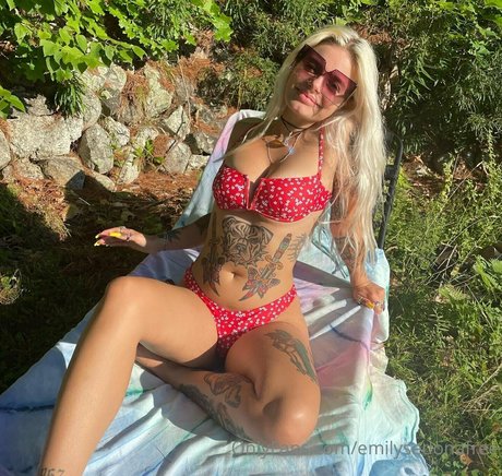 emilysedonafree profile pic