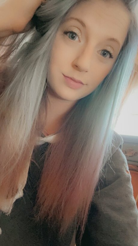 naughtyvettech model erotic picture