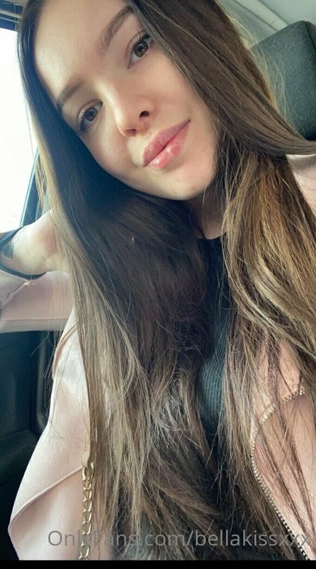 bellakissxxx sex actress pics