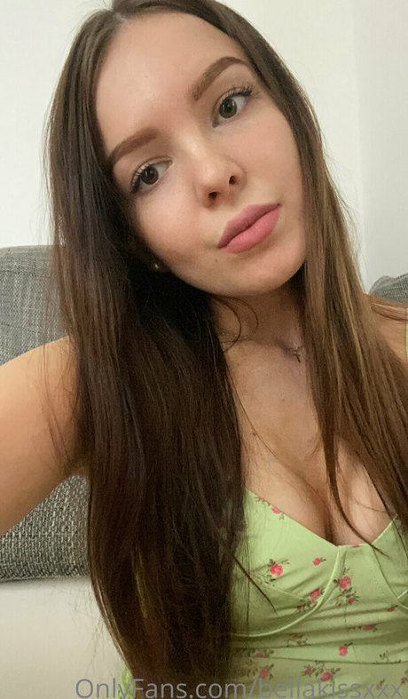 bellakissxxx pornstar high quality image