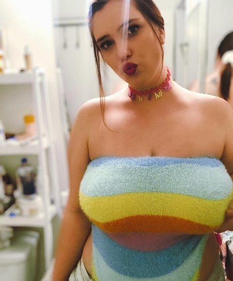 brunette ass onlyfans adult pictures