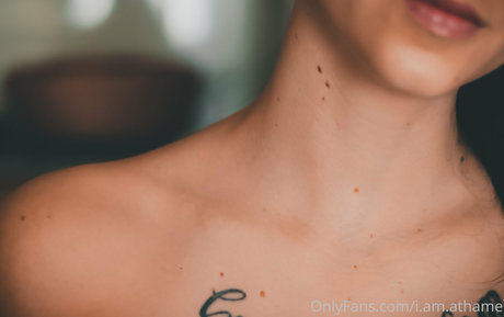 i am athame hot actress pictures