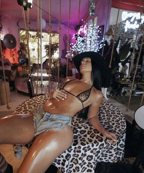 ruby onlyfans art nude pics