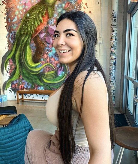 mom daughter onlyfans naked photos