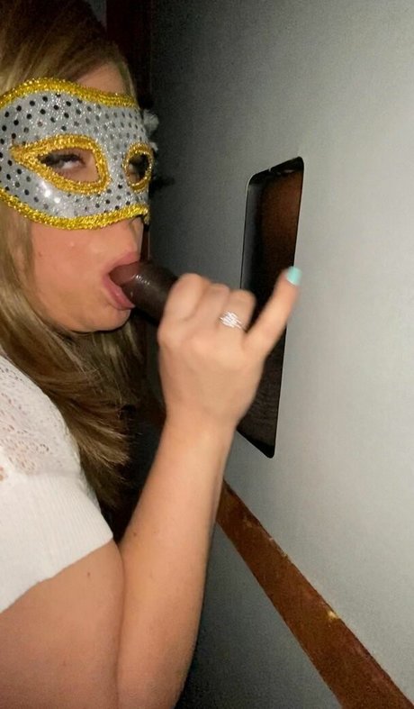 Gloryholehotwife star porn gallery
