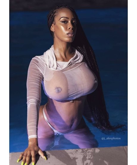 Marriam Chafera free pornstar photo