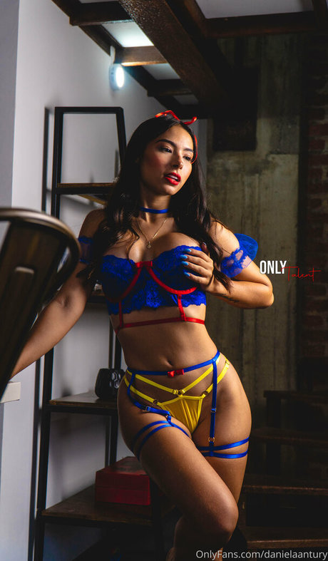 xxx amateur onlyfans erotic picture