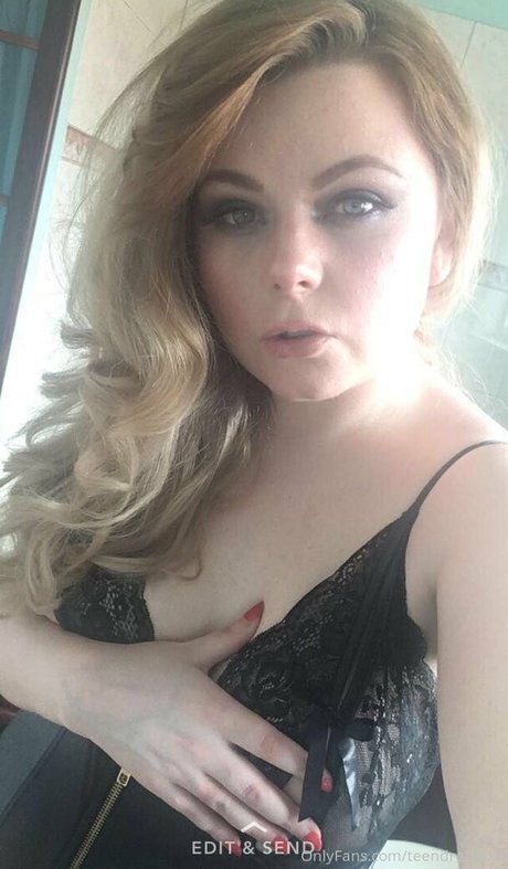 squirting orgasm onlyfans art porn pic