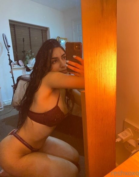 Reshmaxoxo xxx star pictures