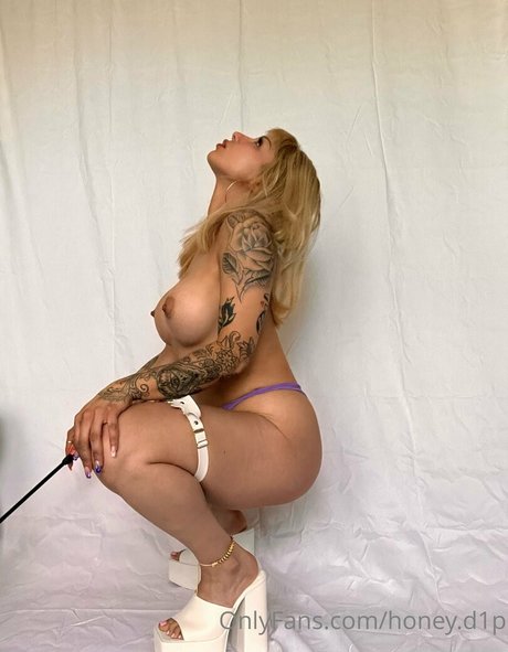 honeydipxxx pornstar top picture