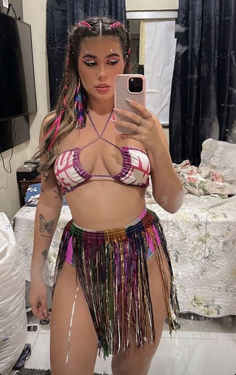 Carlevellyn top actress pictures