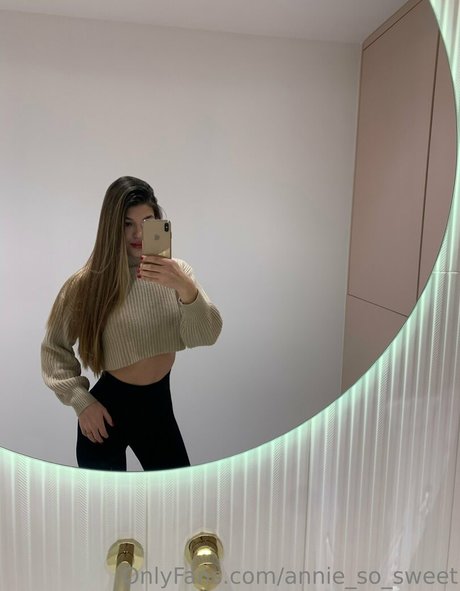 red hair onlyfans exclusive pictures