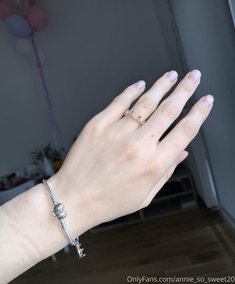 annie so sweet model nudes picture