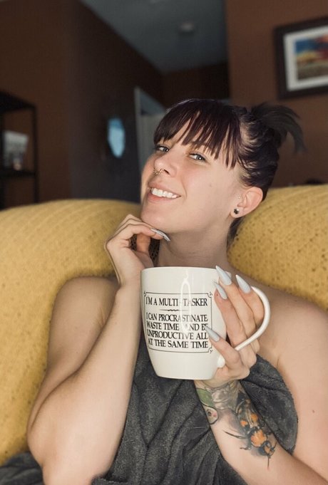 c reign star perfect images