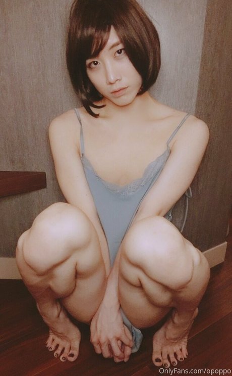 skinny big tits onlyfans top photos