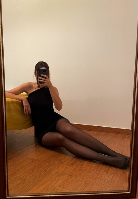 rica costa_ adult model image