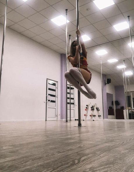 cute babe onlyfans free naked galleries