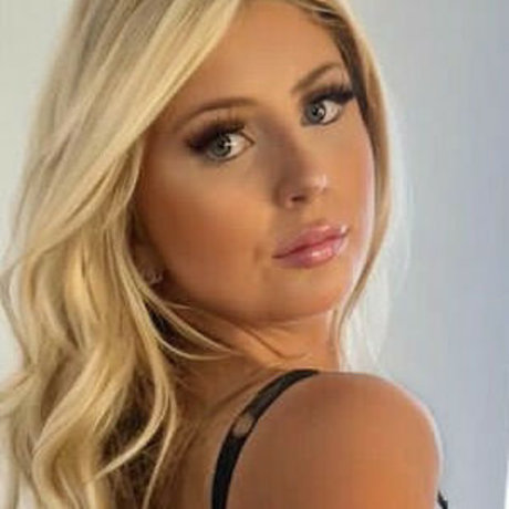 Missbarbiexx star naked gallery