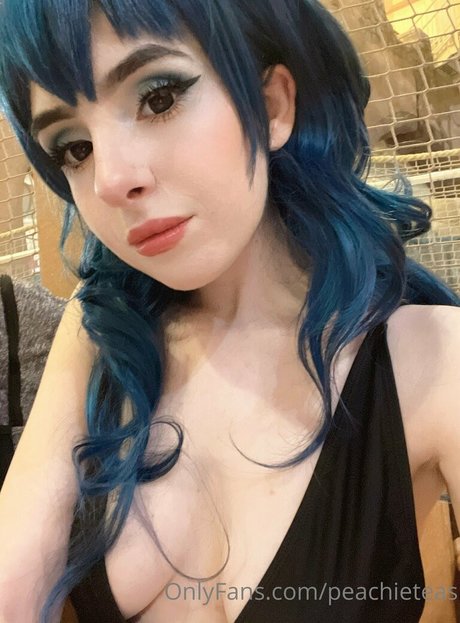 Peachieteas perfect actress archive