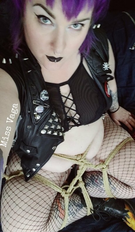 brunette doggystyle onlyfans erotic pictures