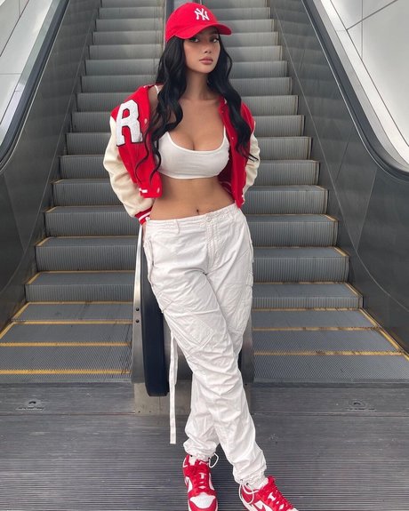 milf orgasm onlyfans art naked archive